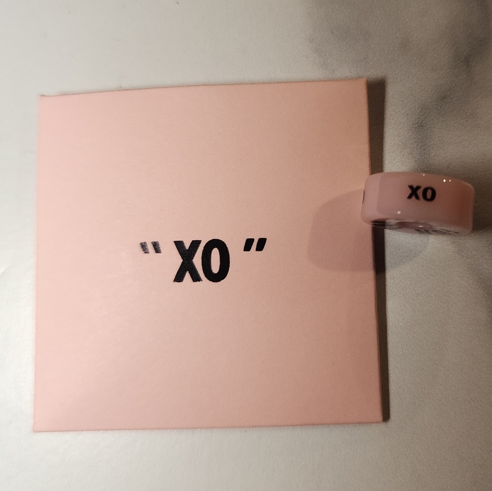 EFFY CARNIVAL CRUISE "XO"- Light Pink- barrel-Collectible FUN Effy Shop| NEW